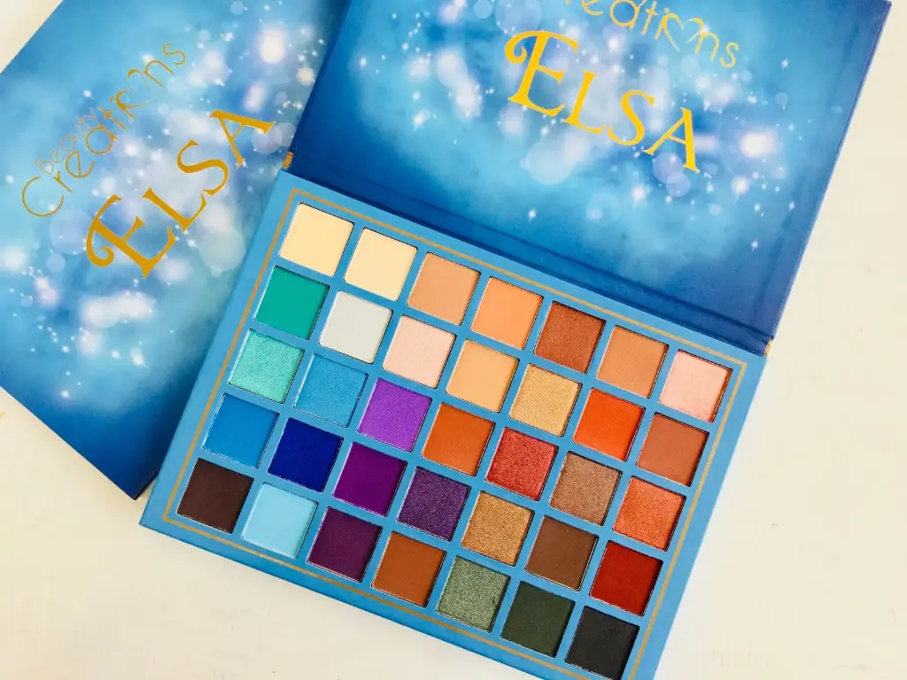 PALETA DE SOMBRAS PRINCESAS ELSA 