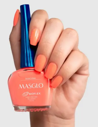 ESMALTE PARA UÑAS BUSCONA